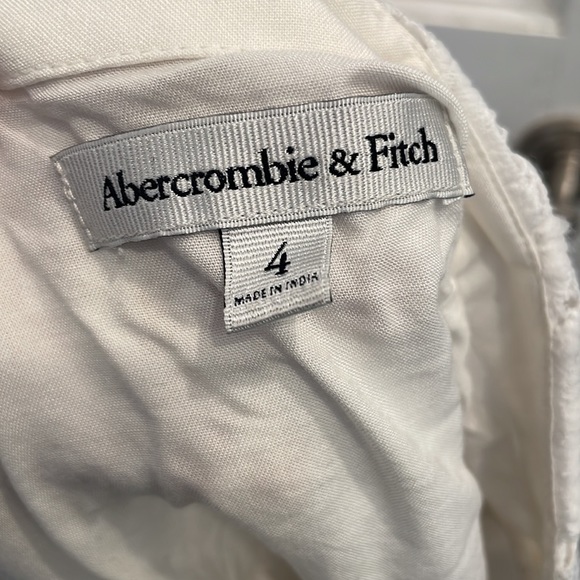 Abercrombie & Fitch White Lace Mini Skirt - Picture 5 of 6